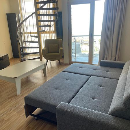 Sea View Apartment Batum Dış mekan fotoğraf